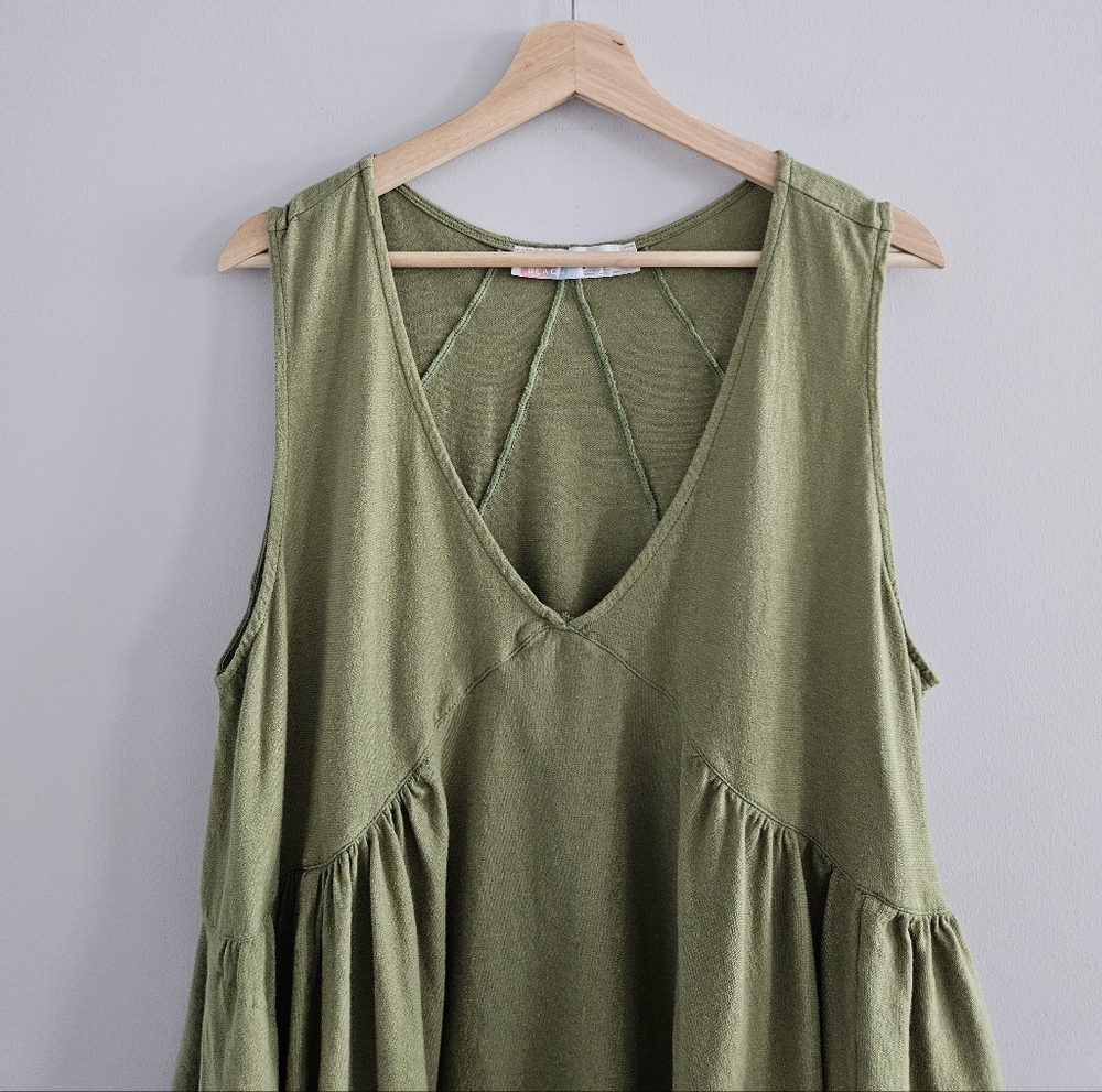 Olive Green Sleeveless V-Neck Swing Dress - Picture 3 of 11